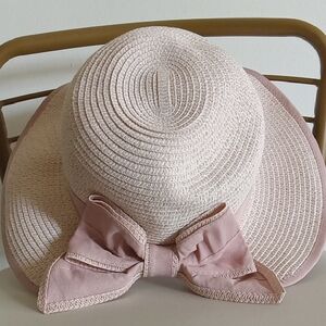 LC Lauren Conrad Pink and Cream Sun Hat